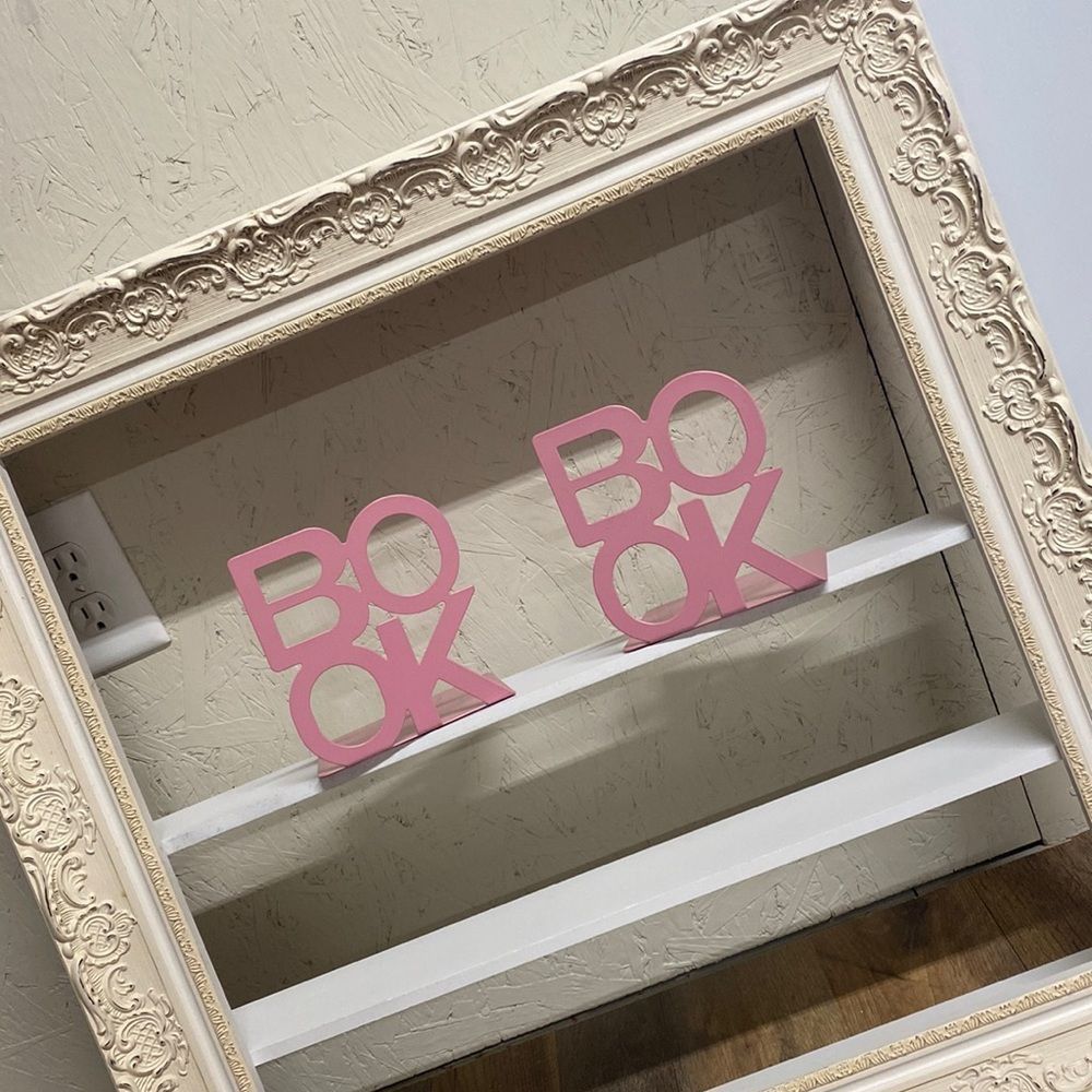 Pink Bookends
